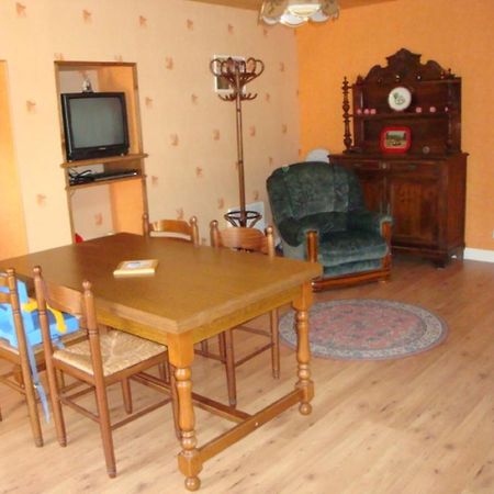 Fermette Renovee Villa Celles  Bilik gambar
