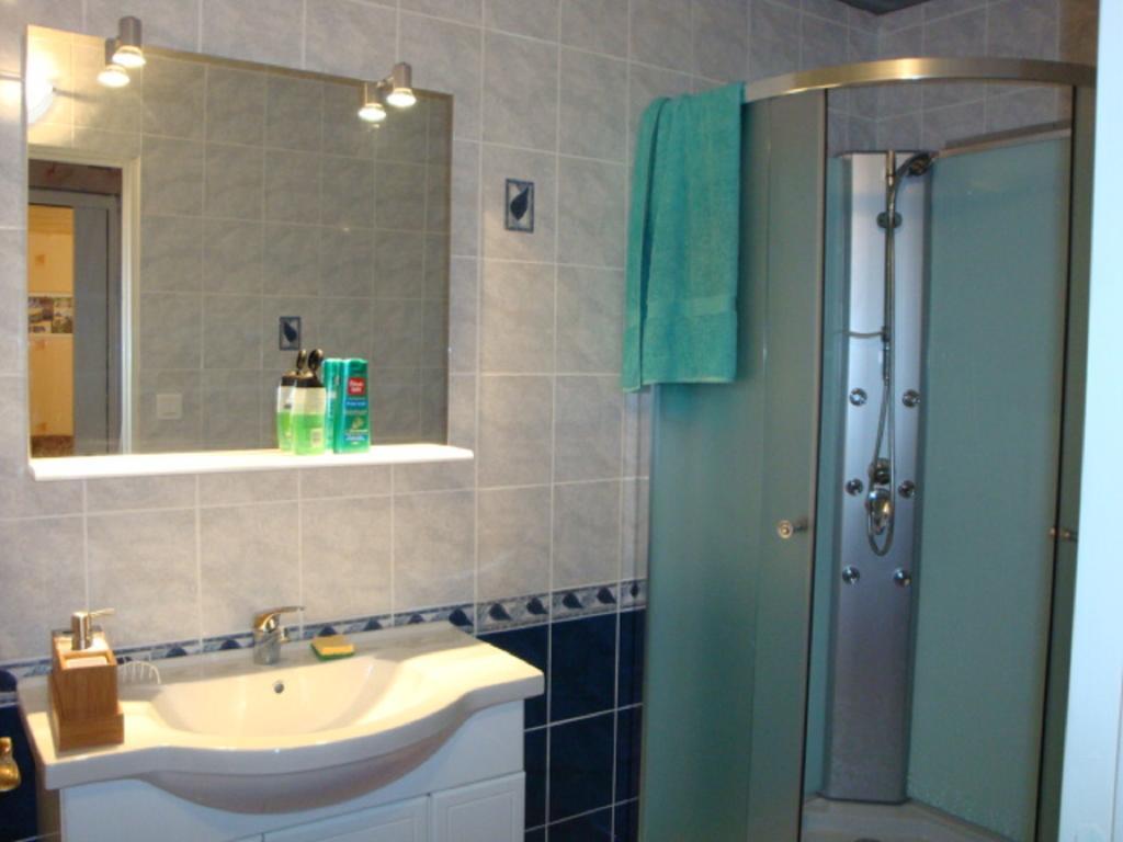 Fermette Renovee Villa Celles  Bilik gambar